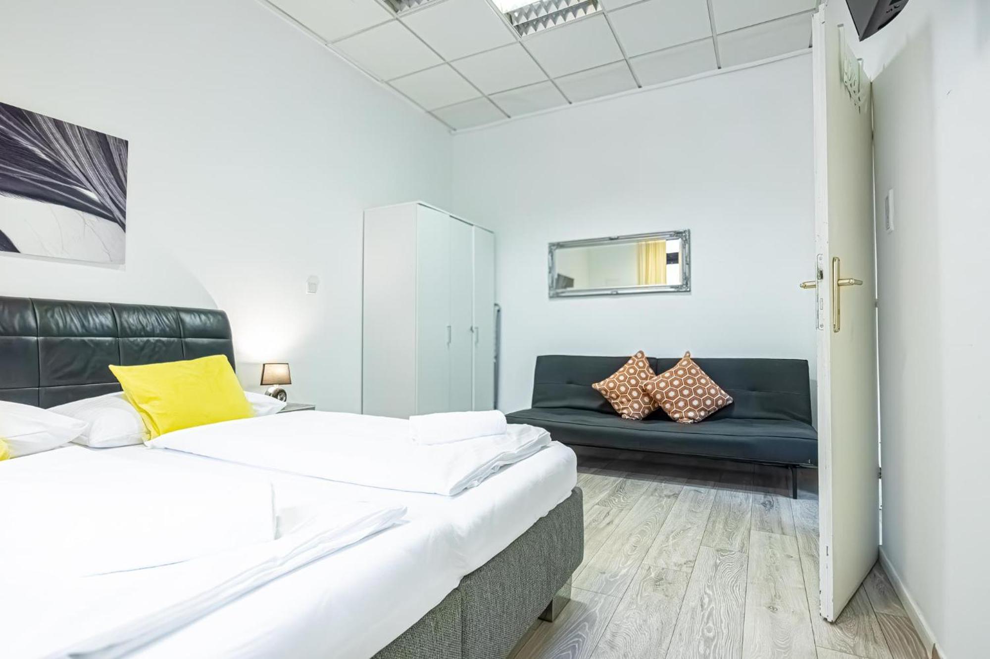 Modern Apartment Suitable For Longstays Виена Екстериор снимка